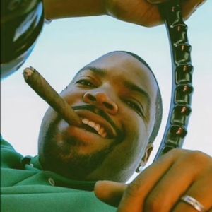 Meet your Posher, Jonny